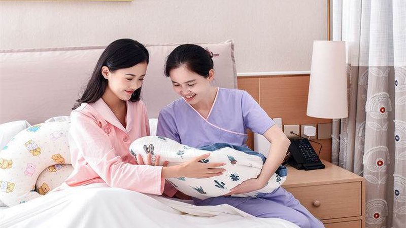 新手妈妈必备：待产包里的护肤“秘籍